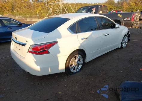 2015 Nissan Altima 2.5 Sl from USA, damaged, VIN 1N4AL3AP6FC493608